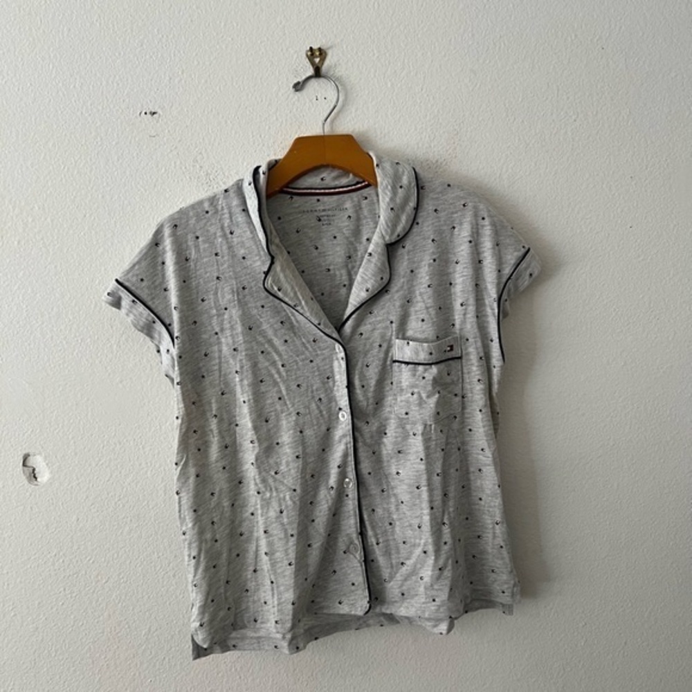 Tommy Hilfiger Top Size Small